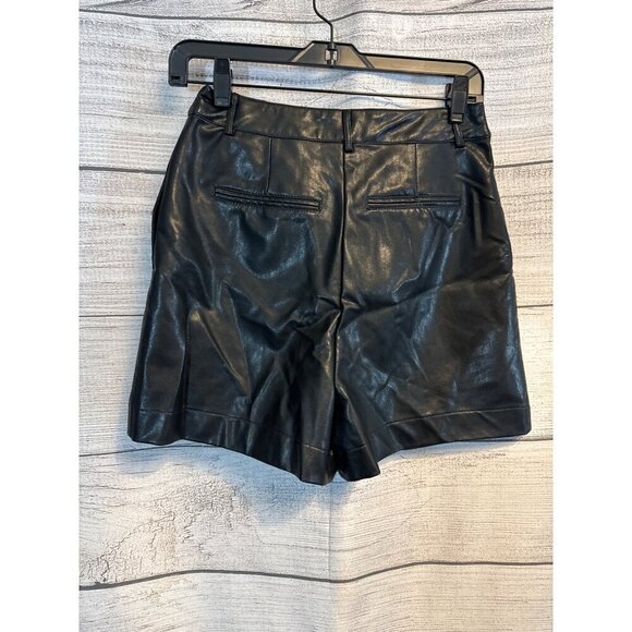NWOT Moodie Black Faux Leather Shorts Size S - Picture 2 of 3